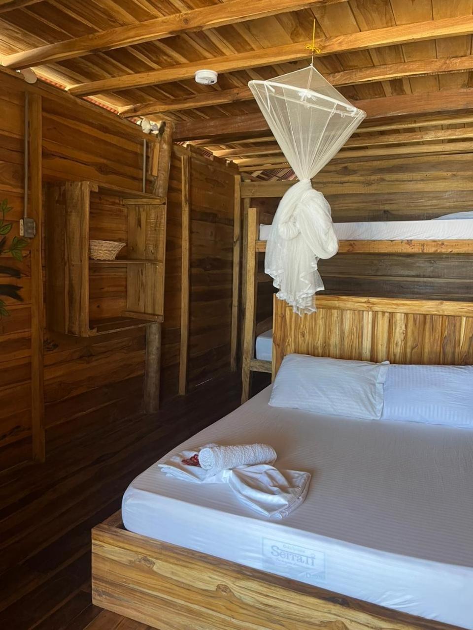 The Mompe Beach Hostal La Poza Buitenkant foto