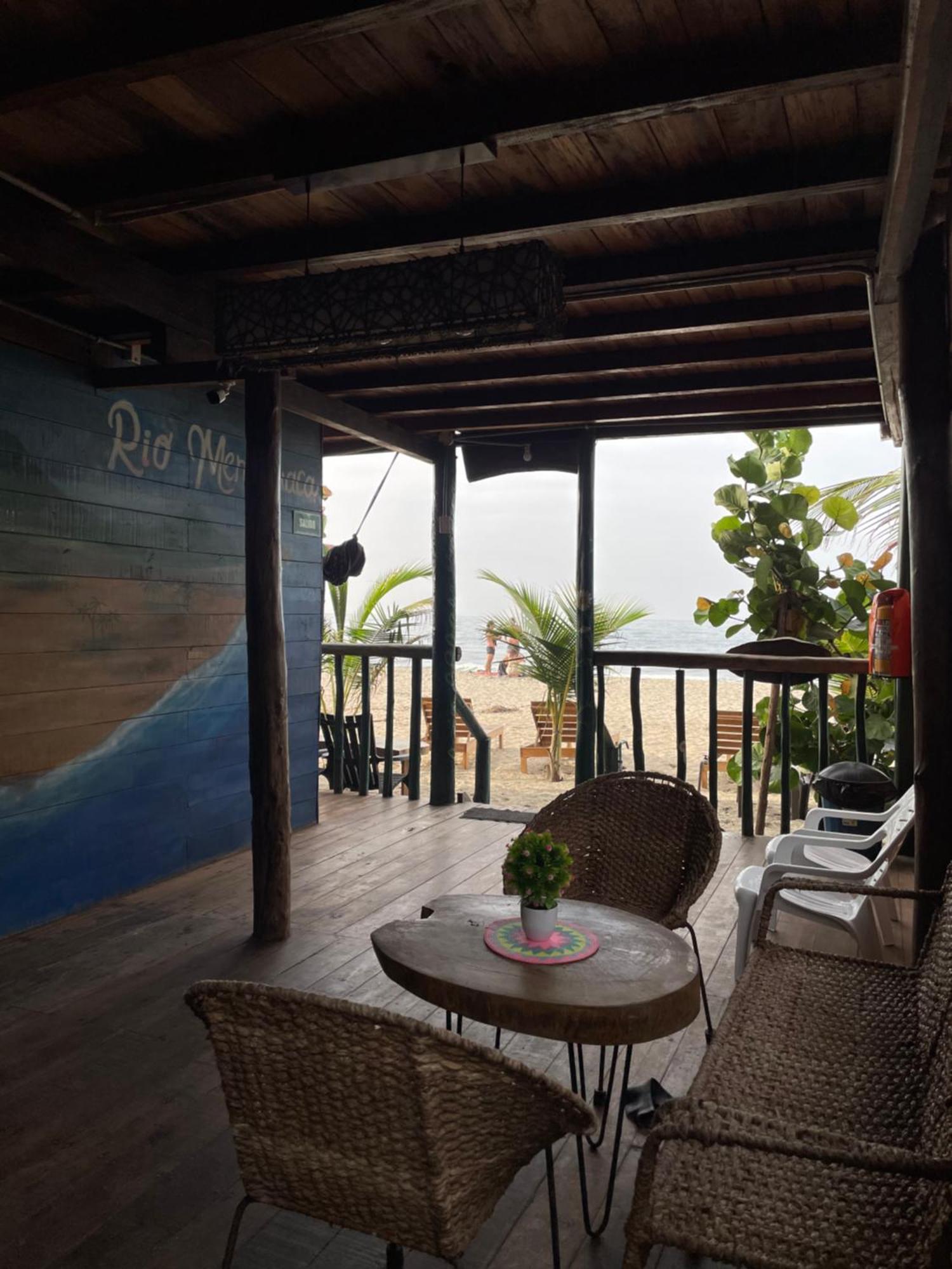 The Mompe Beach Hostal La Poza Buitenkant foto