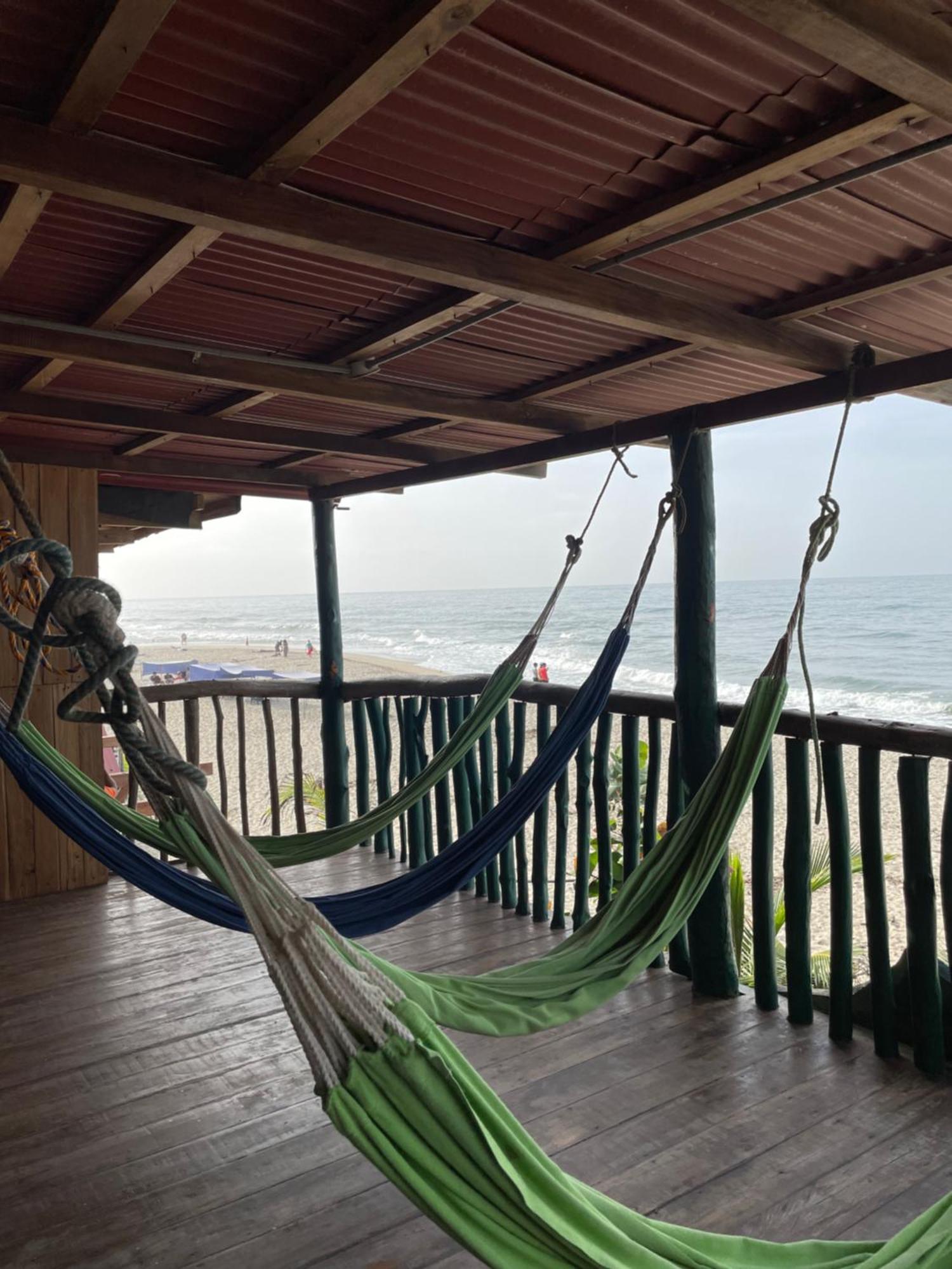The Mompe Beach Hostal La Poza Buitenkant foto