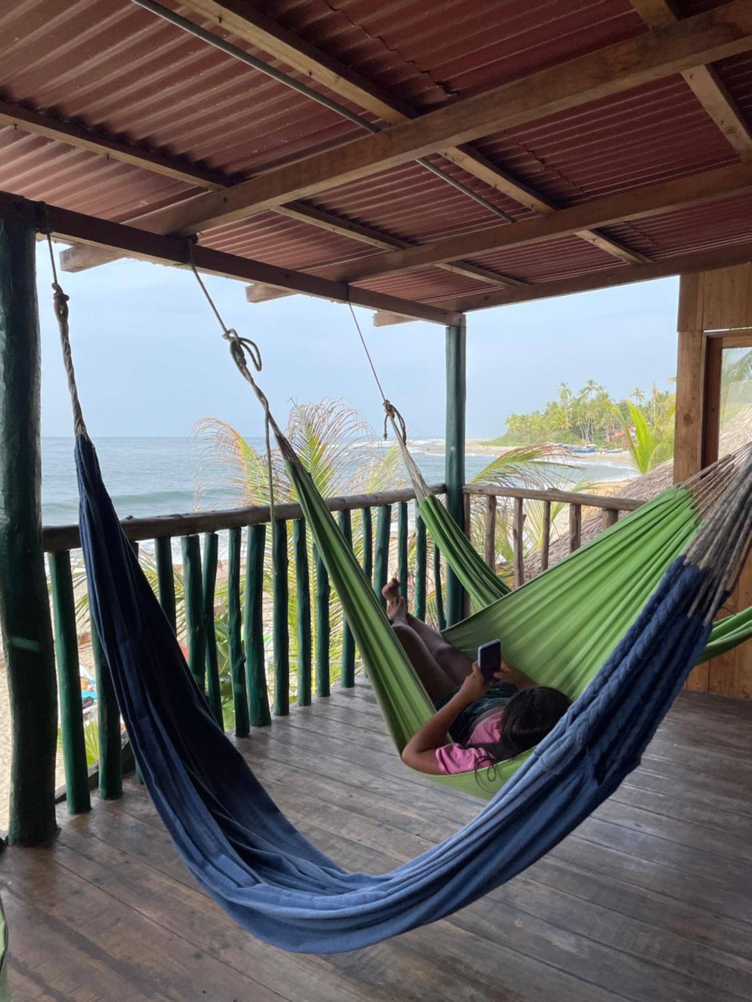 The Mompe Beach Hostal La Poza Buitenkant foto