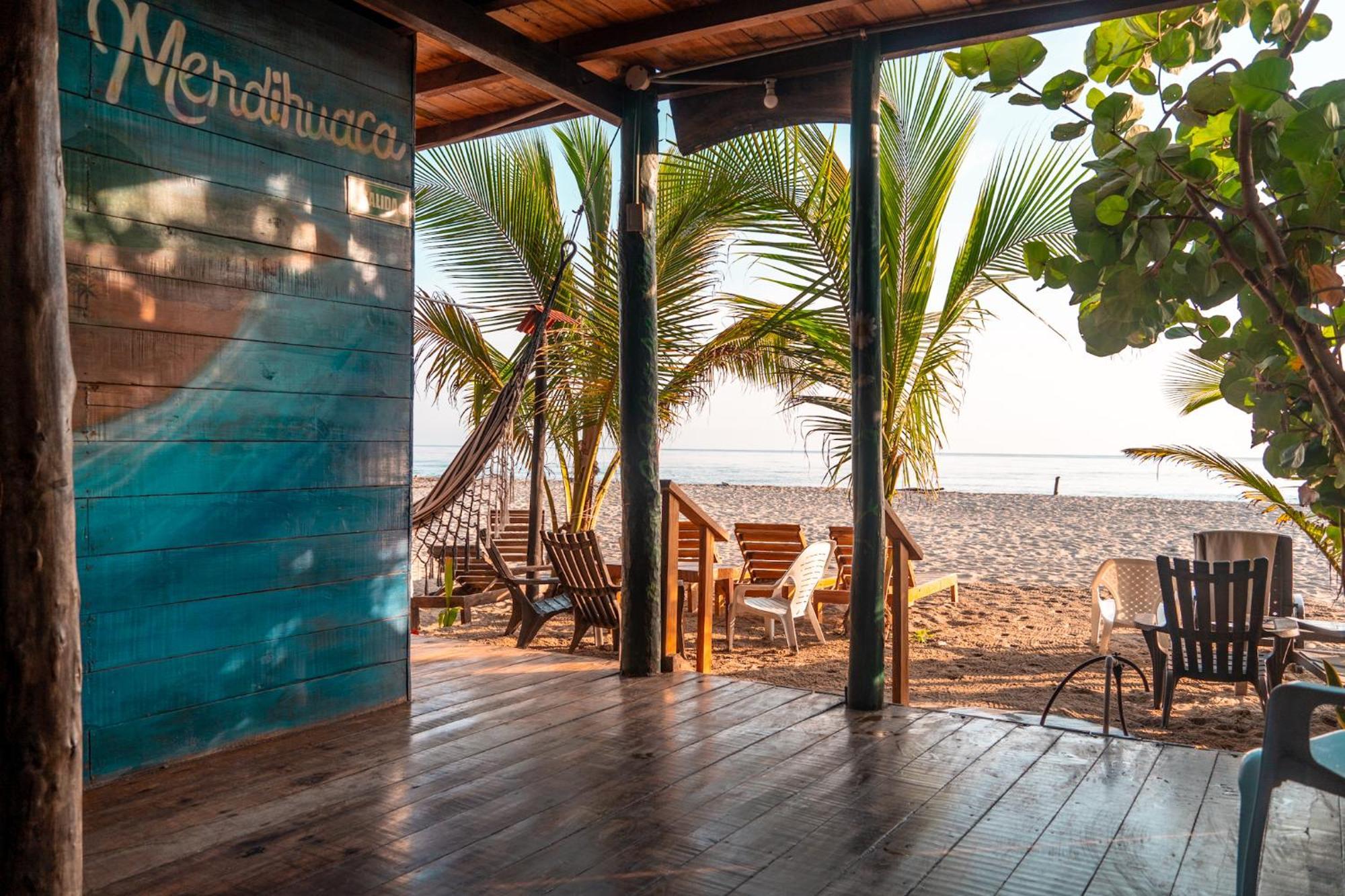 The Mompe Beach Hostal La Poza Buitenkant foto
